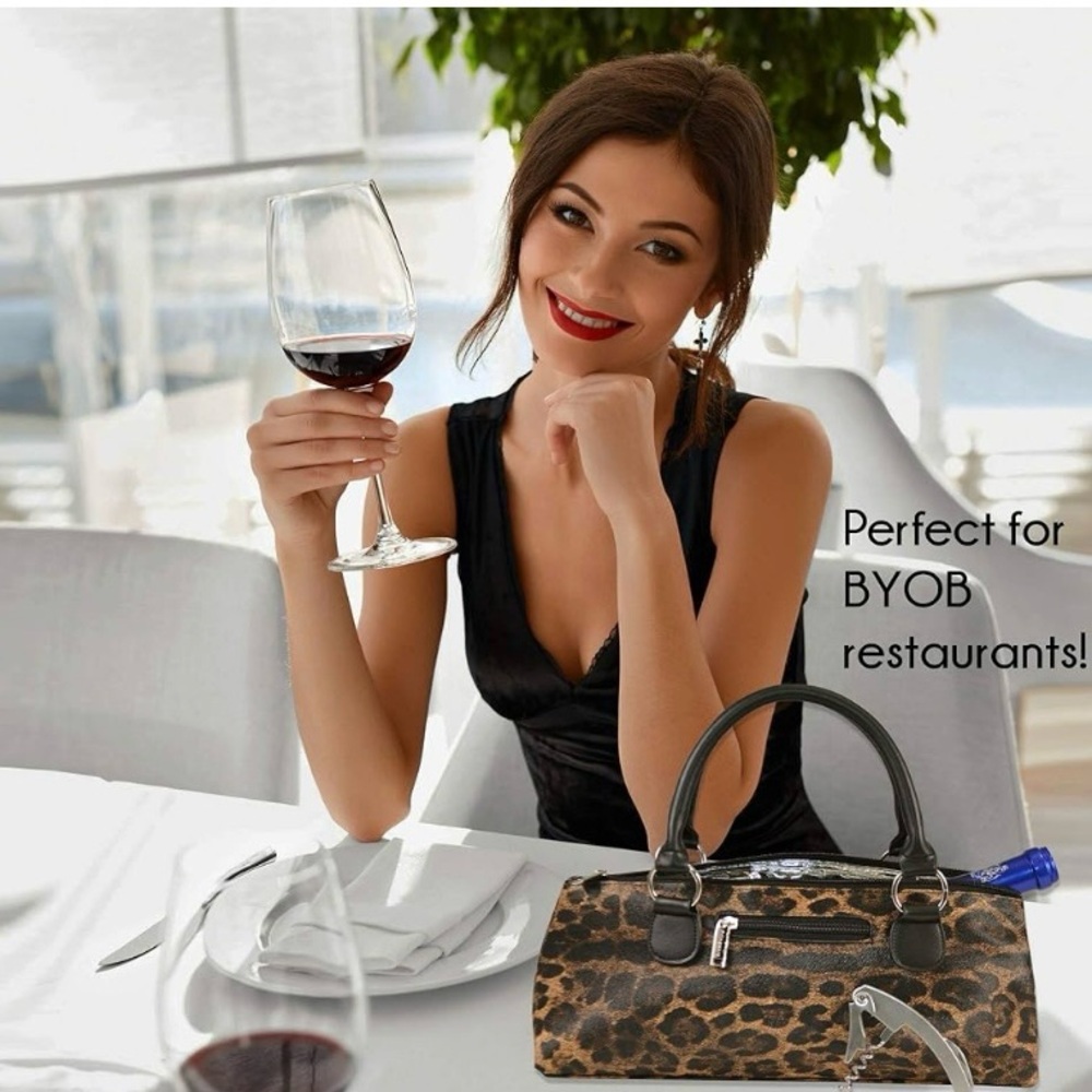 Insulated Wine Clutch - Leopard Print
